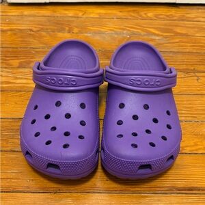 CROCS Kids Purple Slippers